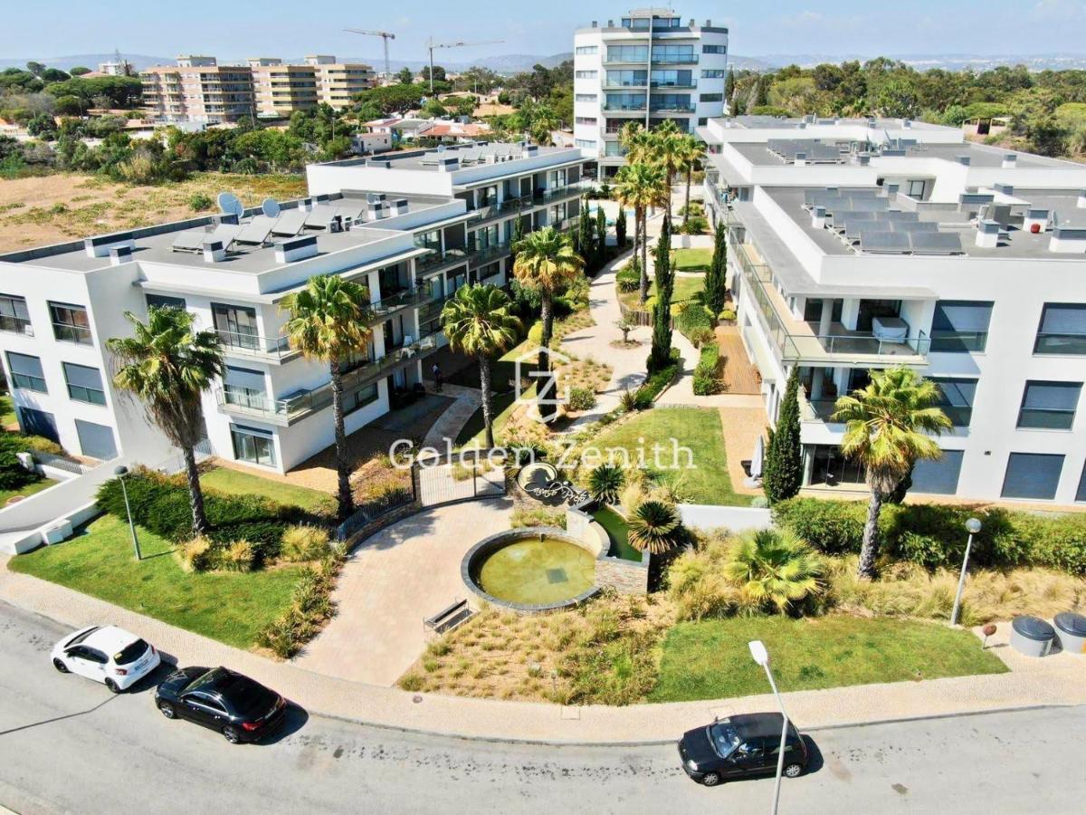 Cavalo Preto Luxury Beach Apartment By Golden Zenith Quarteira Dış mekan fotoğraf