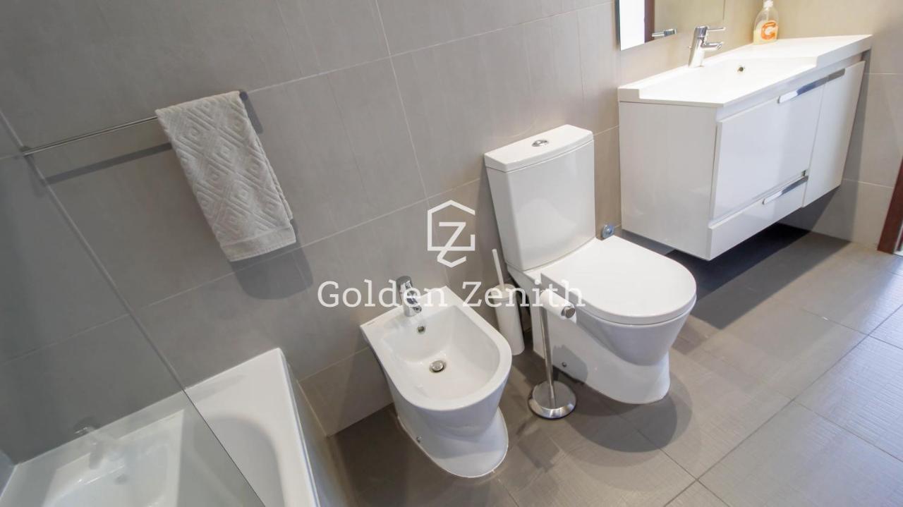 Cavalo Preto Luxury Beach Apartment By Golden Zenith Quarteira Dış mekan fotoğraf