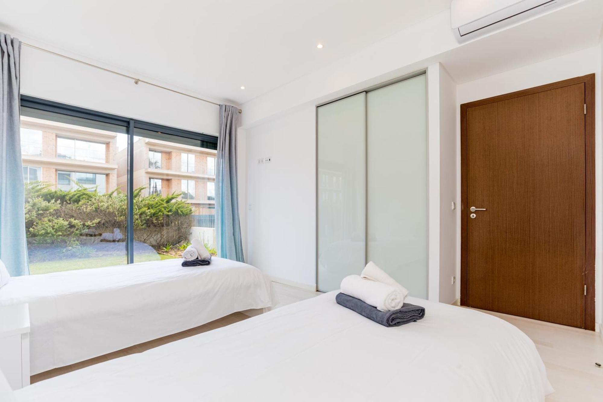 Cavalo Preto Luxury Beach Apartment By Golden Zenith Quarteira Dış mekan fotoğraf