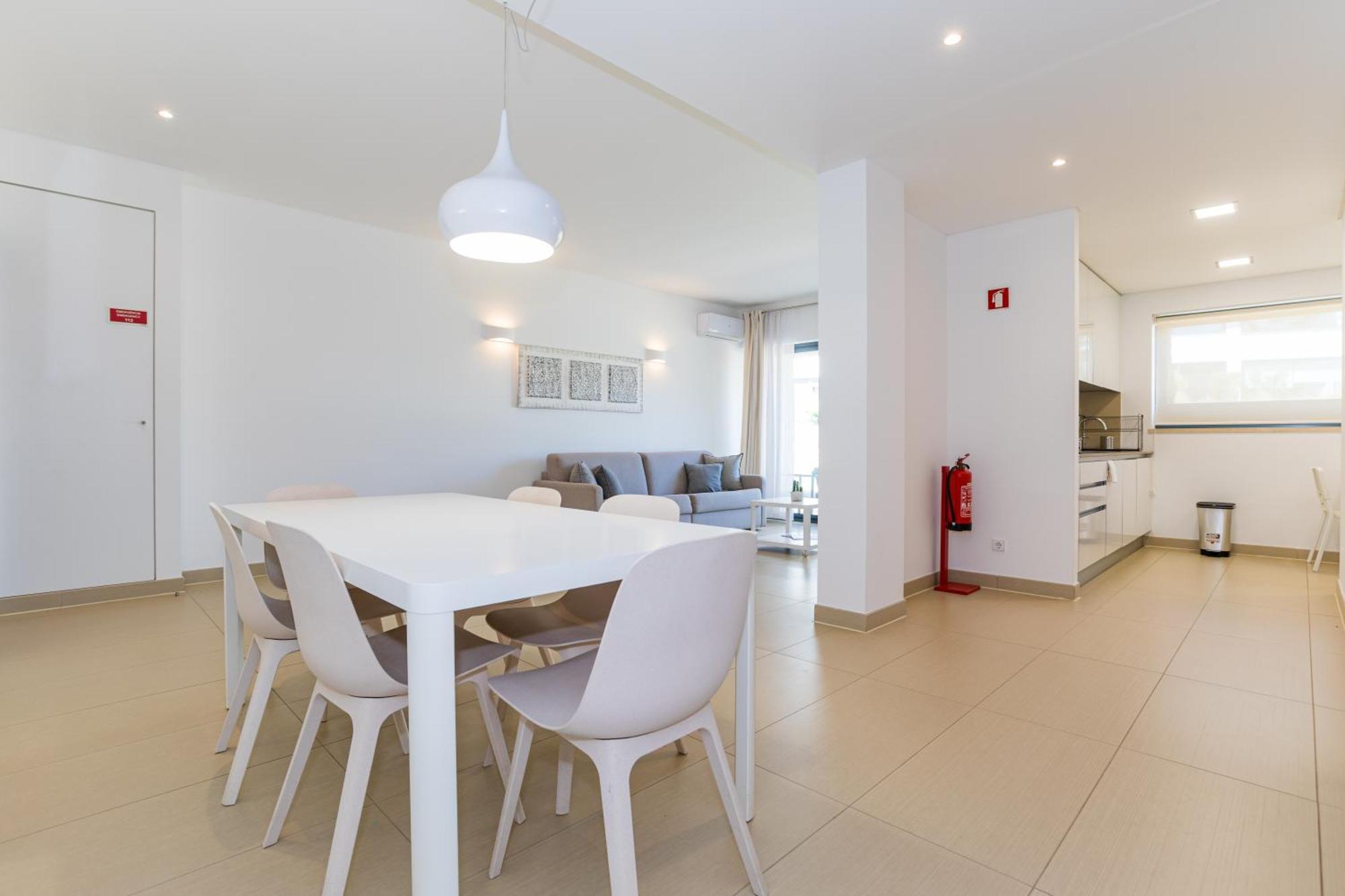 Cavalo Preto Luxury Beach Apartment By Golden Zenith Quarteira Dış mekan fotoğraf