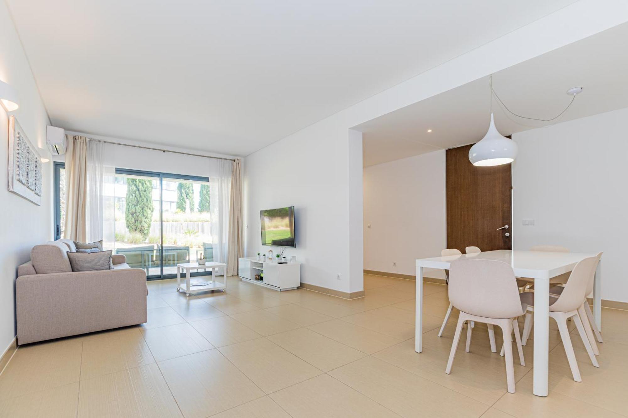 Cavalo Preto Luxury Beach Apartment By Golden Zenith Quarteira Dış mekan fotoğraf