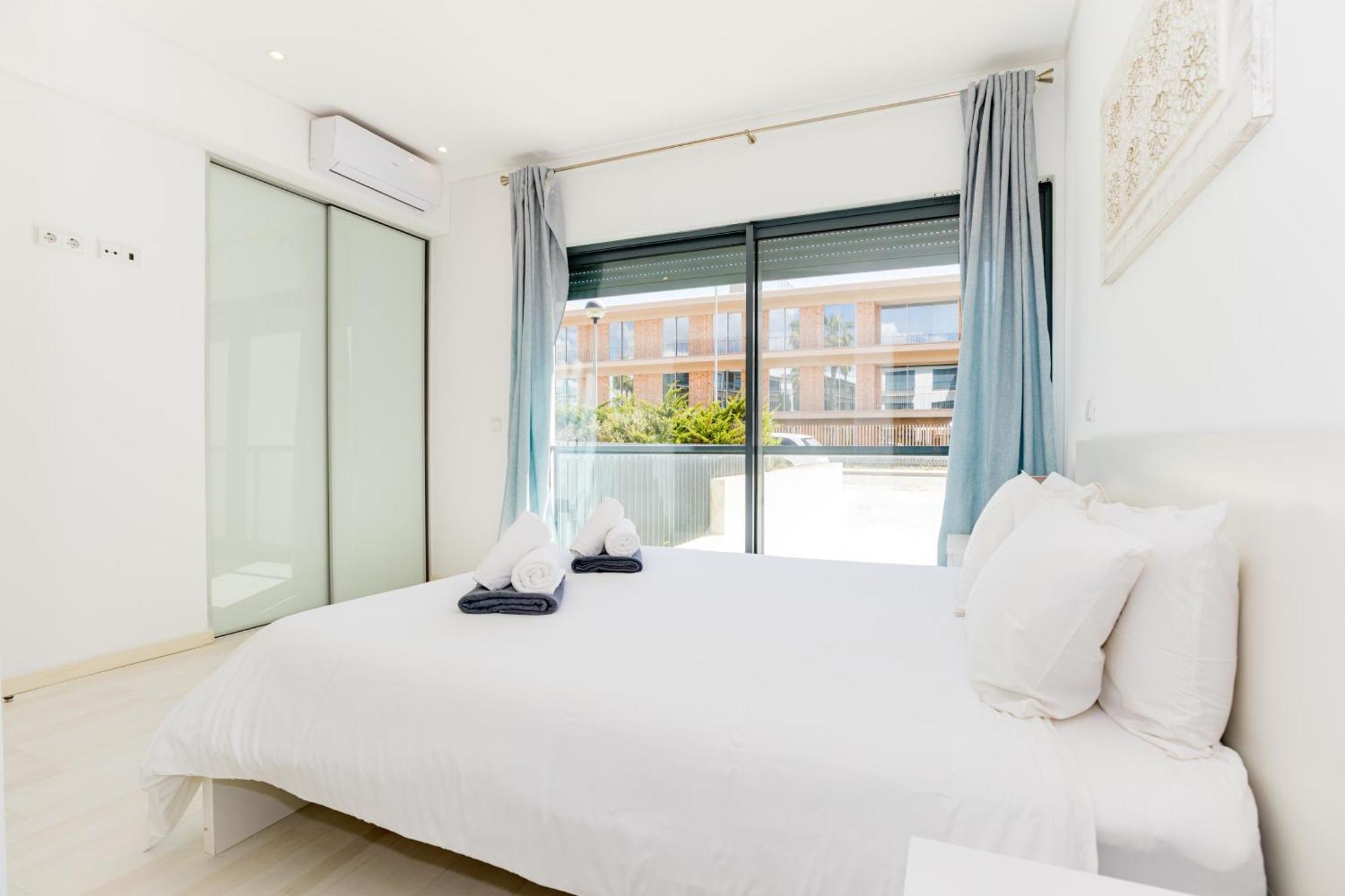 Cavalo Preto Luxury Beach Apartment By Golden Zenith Quarteira Dış mekan fotoğraf